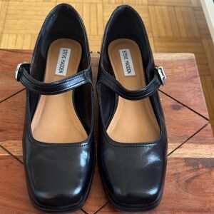 LEATHER Steve Madden Black Mary Jane Flats